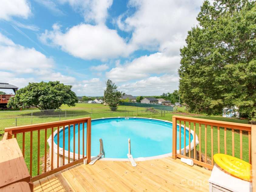 3163 River Road, Lincolnton, NC 28092.  MLS# CAR4412469, YatesRealty ID 54190. 