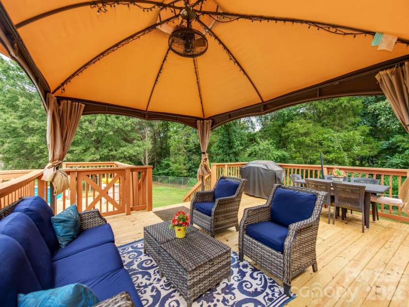3163 River Road, Lincolnton, NC 28092.  MLS# CAR4412469, YatesRealty ID 54190. 