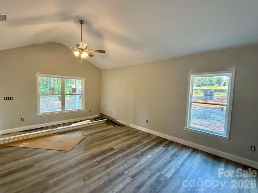 293 Jumping Branch Road, Blacksburg, SC 29702.  MLS# CAR4429324, YatesRealty ID 54191. 