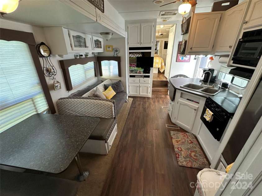 332 Mount View Lane, New London, NC 28127.  MLS# CAR4150235, YatesRealty ID 542. 