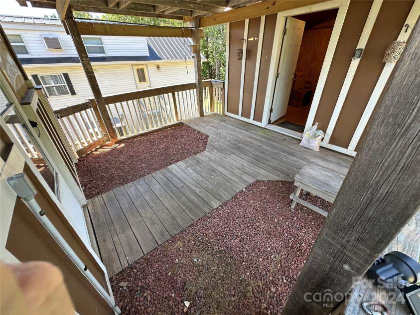332 Mount View Lane, New London, NC 28127.  MLS# CAR4150235, YatesRealty ID 542. 