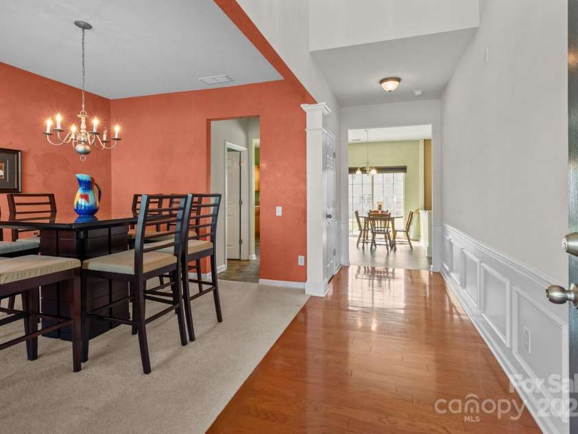 2319 Arbor Vista Drive, Charlotte, NC 28262.  MLS# CAR4240928, YatesRealty ID 5420. Entry