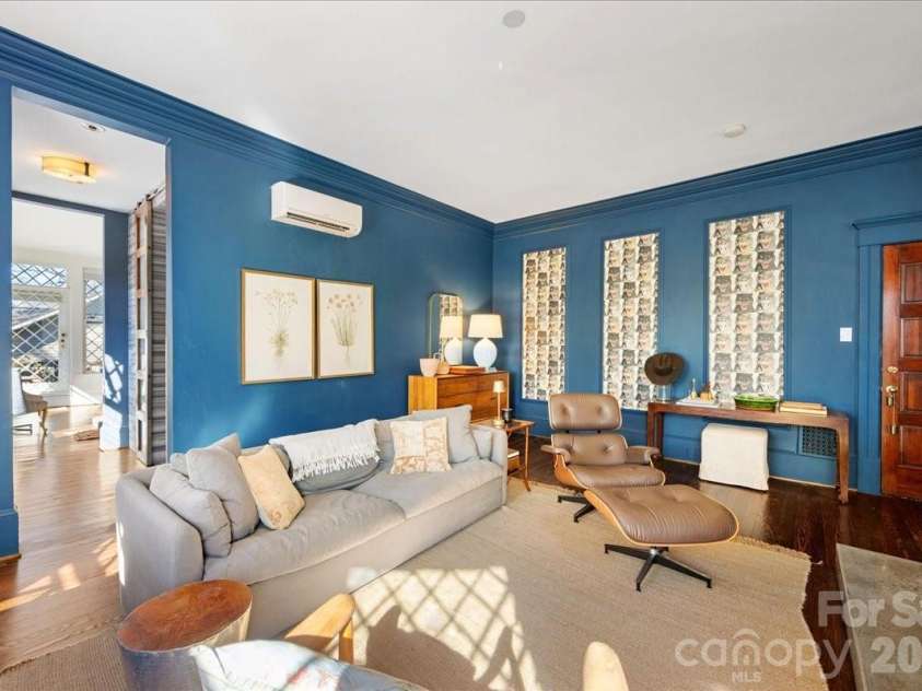 509 Clement Avenue, Charlotte, NC 28204.  MLS# CAR4355335, YatesRealty ID 5420. 