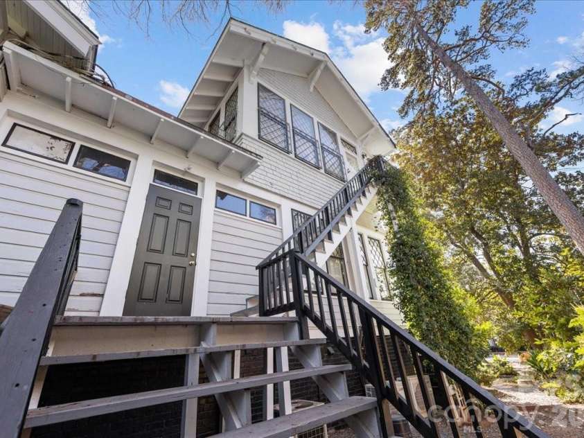 509 Clement Avenue, Charlotte, NC 28204.  MLS# CAR4355335, YatesRealty ID 5420. 
