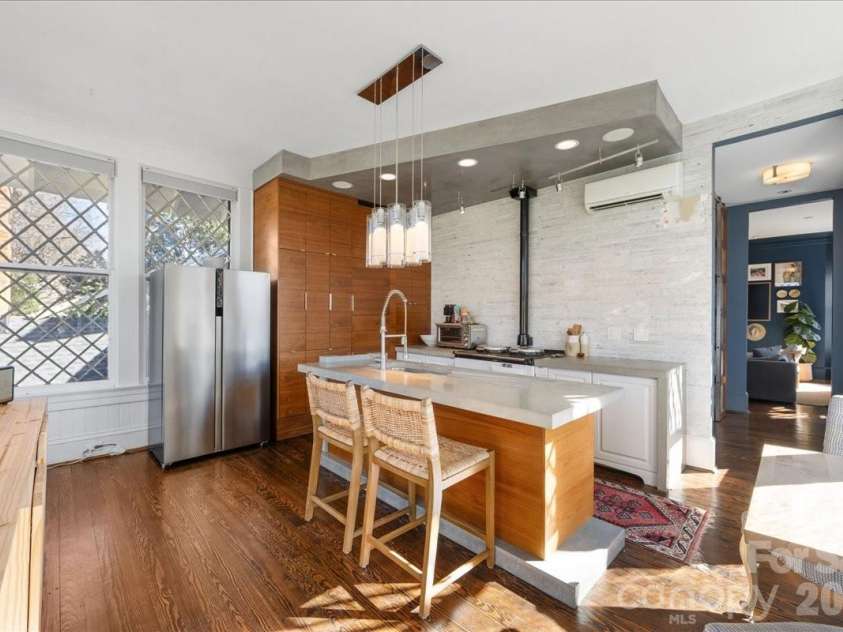 509 Clement Avenue, Charlotte, NC 28204.  MLS# CAR4355335, YatesRealty ID 5420. 