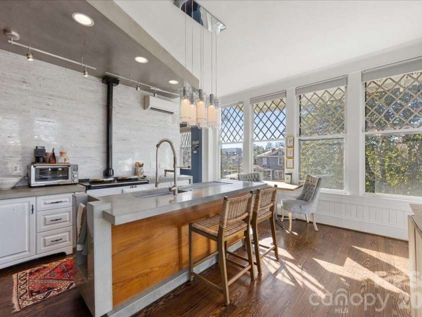 509 Clement Avenue, Charlotte, NC 28204.  MLS# CAR4355335, YatesRealty ID 5420. 