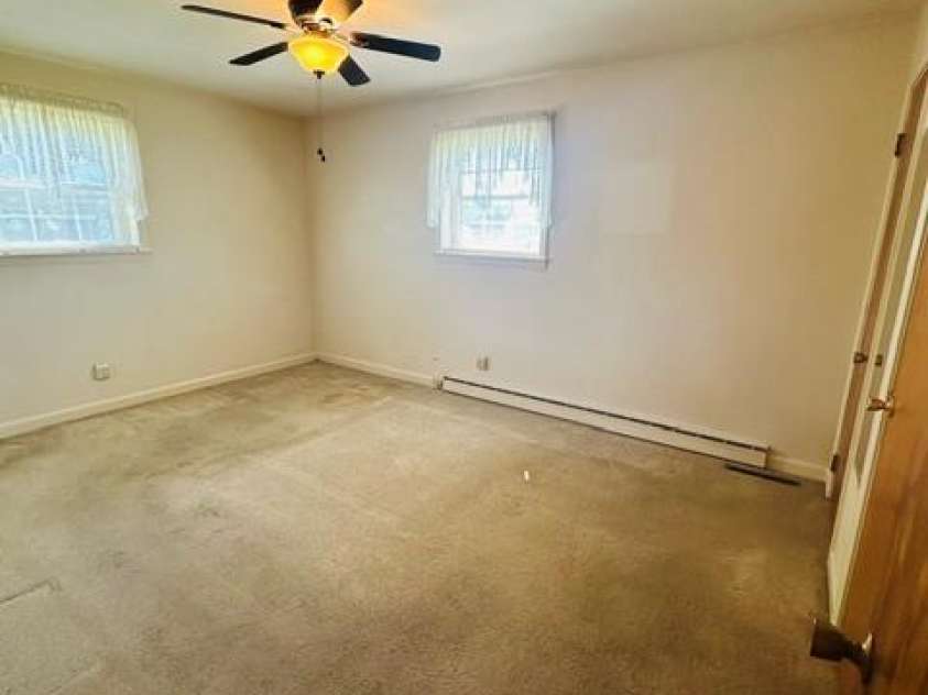 1415 Melrose Drive, Shelby, NC 28152.  MLS# CAR4430198, YatesRealty ID 54203. 