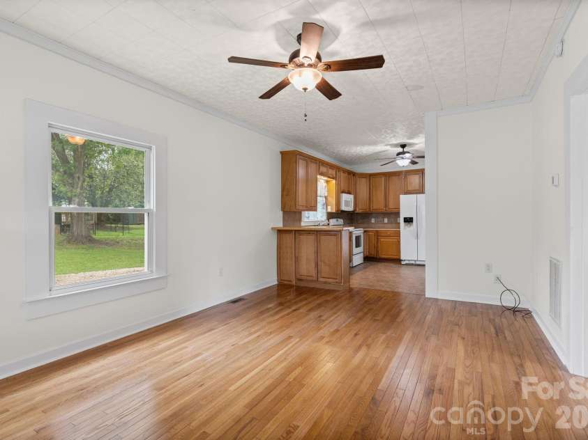 403 Faulkner Street, Clover, SC 29710.  MLS# CAR4411188, YatesRealty ID 54206. 
