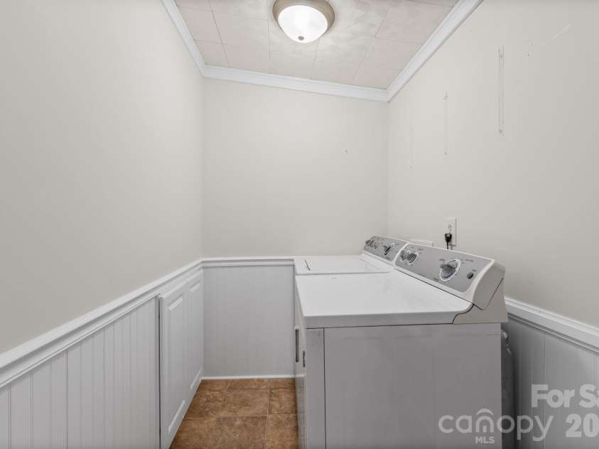 403 Faulkner Street, Clover, SC 29710.  MLS# CAR4411188, YatesRealty ID 54206. 