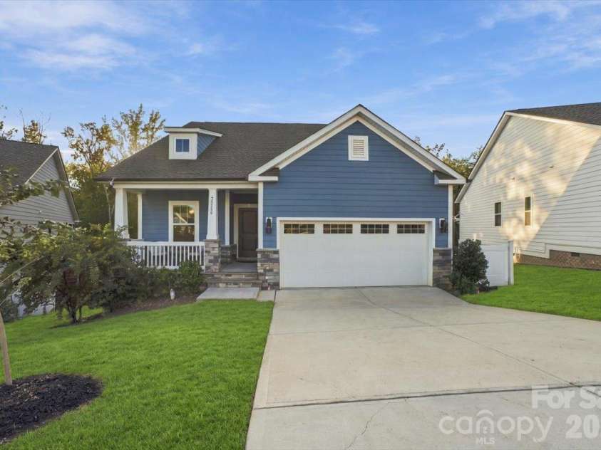 24550 Blue Heron Circle, Lancaster, SC 29720.  MLS# CAR4428673, YatesRealty ID 54208. 