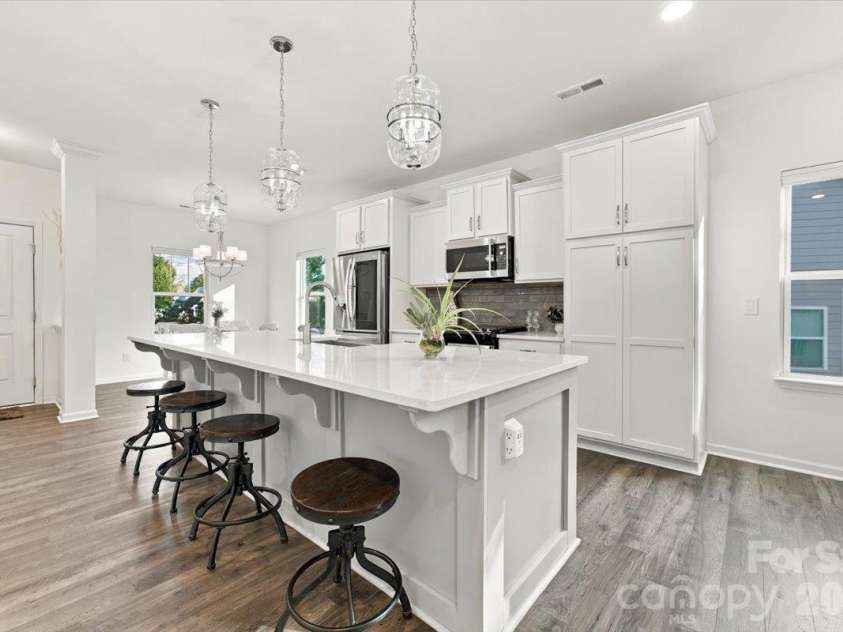 24550 Blue Heron Circle, Lancaster, SC 29720.  MLS# CAR4428673, YatesRealty ID 54208. 