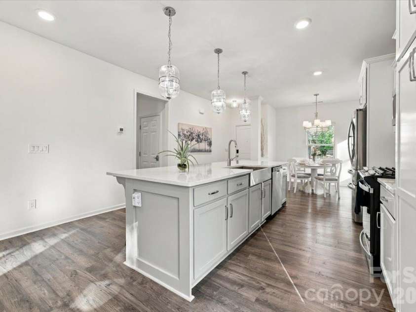 24550 Blue Heron Circle, Lancaster, SC 29720.  MLS# CAR4428673, YatesRealty ID 54208. 