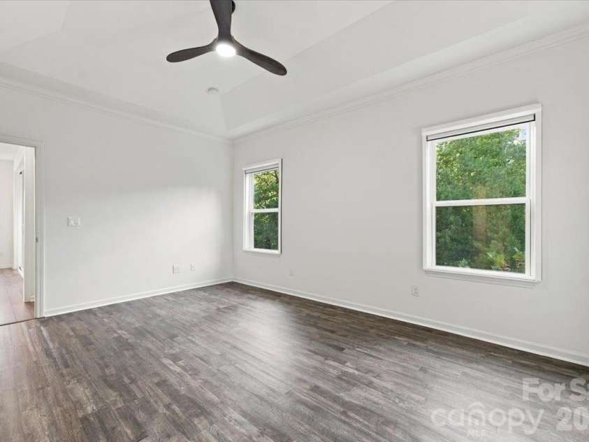 24550 Blue Heron Circle, Lancaster, SC 29720.  MLS# CAR4428673, YatesRealty ID 54208. 