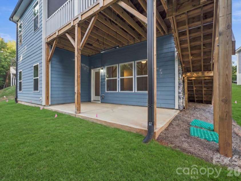 24550 Blue Heron Circle, Lancaster, SC 29720.  MLS# CAR4428673, YatesRealty ID 54208. Back porch off of basement
