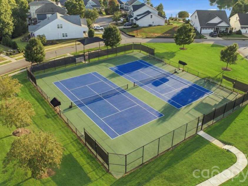 24550 Blue Heron Circle, Lancaster, SC 29720.  MLS# CAR4428673, YatesRealty ID 54208. Tennis and pickleball courts