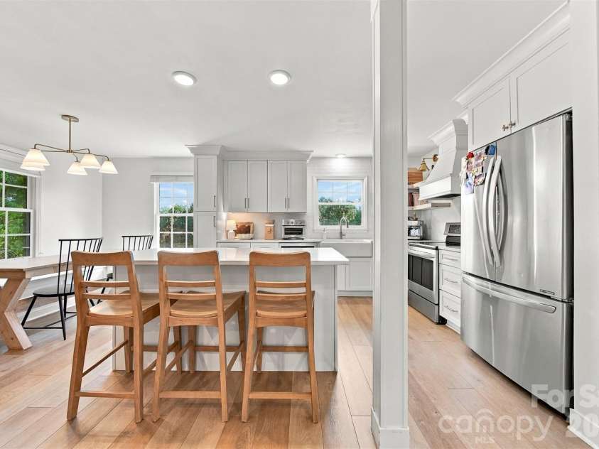 1256 Willow Drive, Morganton, NC 28655.  MLS# CAR4430614, YatesRealty ID 54211. 