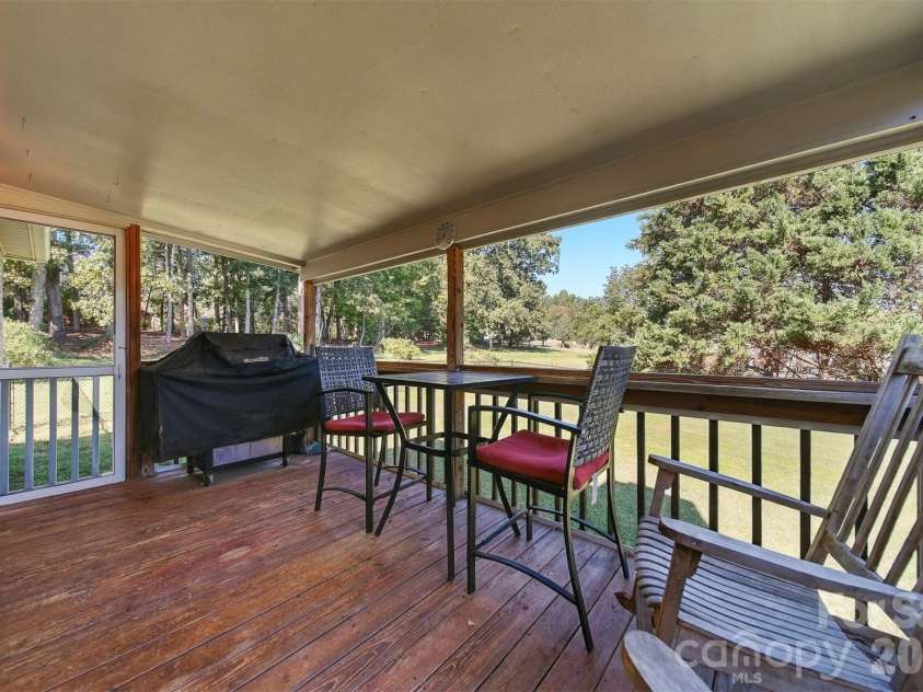 1256 Willow Drive, Morganton, NC 28655.  MLS# CAR4430614, YatesRealty ID 54211. 