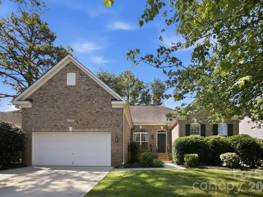 12022 Harmon Lane, Pineville, NC 28134.  MLS# CAR4430625, YatesRealty ID 54213. 