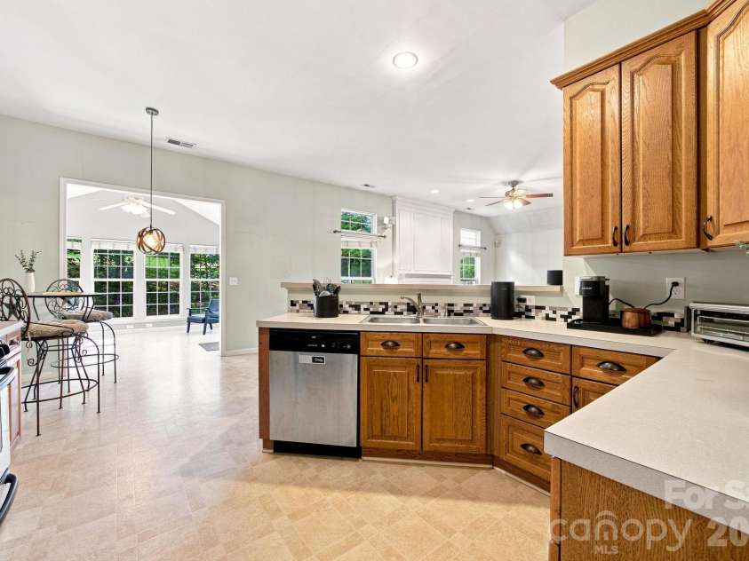 12022 Harmon Lane, Pineville, NC 28134.  MLS# CAR4430625, YatesRealty ID 54213. 