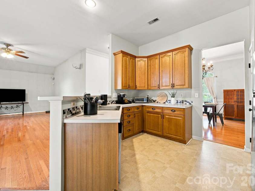12022 Harmon Lane, Pineville, NC 28134.  MLS# CAR4430625, YatesRealty ID 54213. 