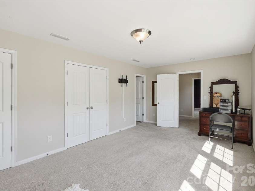 13507 David Jennings Avenue, Charlotte, NC 28213.  MLS# CAR4429756, YatesRealty ID 54215. Bedroom 4