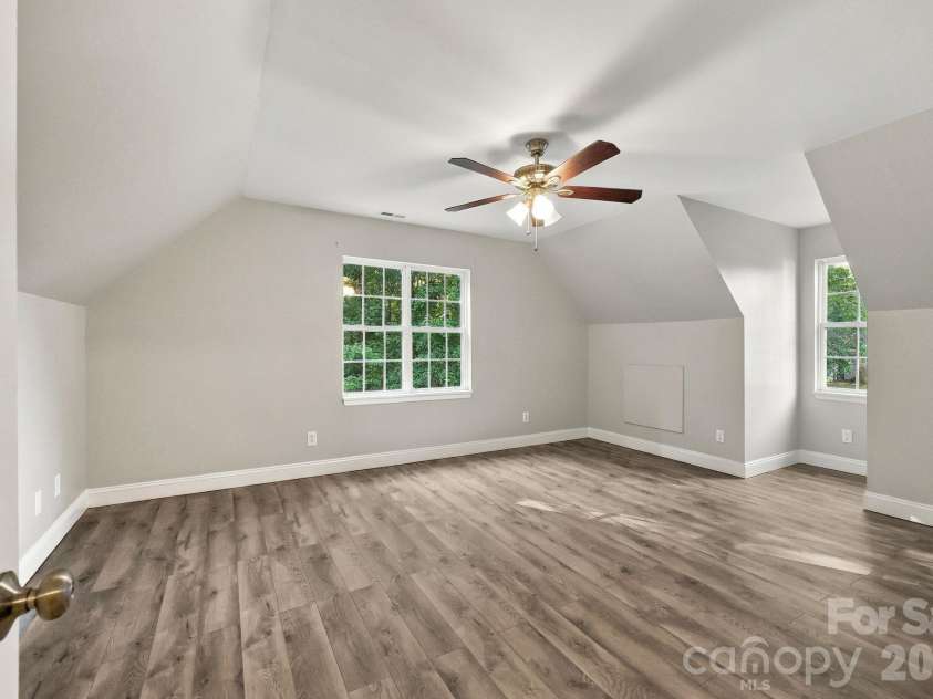 205 Colonial Avenue, Concord, NC 28025.  MLS# CAR4430236, YatesRealty ID 54217. 