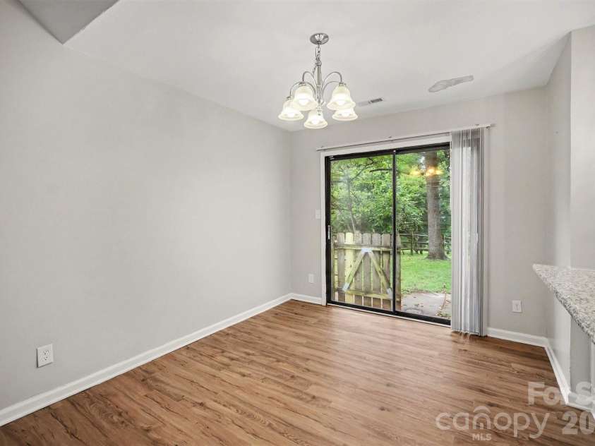 5508 Whistlewood Lane, Charlotte, NC 28208.  MLS# CAR4429497, YatesRealty ID 54218. 