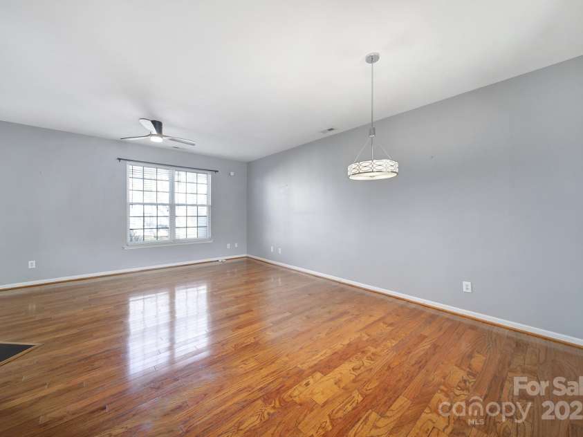 2399 Woodridge Drive, Fort Mill, SC 29715.  MLS# CAR4231680, YatesRealty ID 5422. 