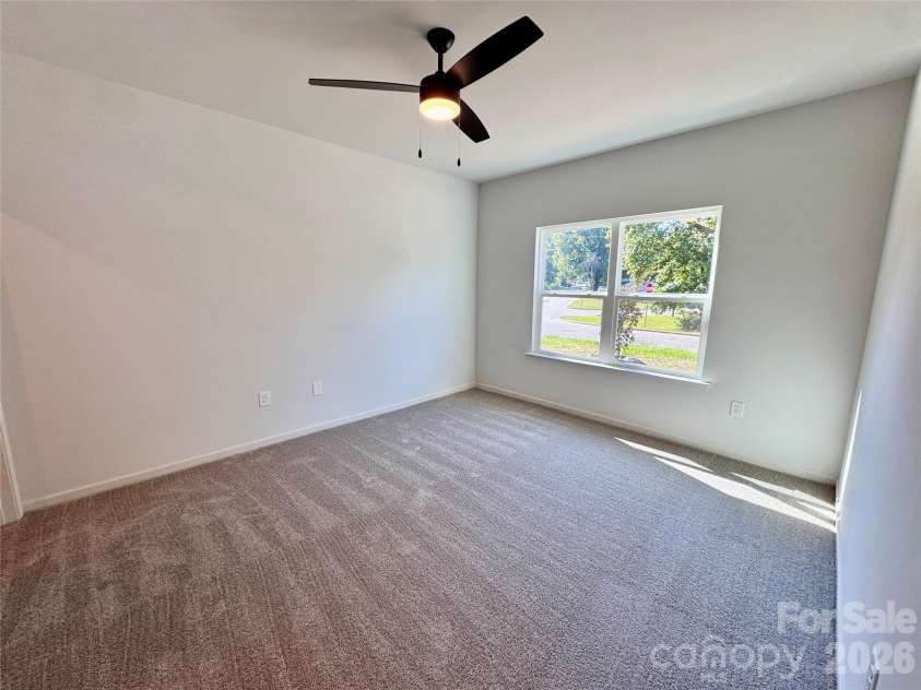 1106 Montcalm Street, Charlotte, NC 28208.  MLS# CAR4430071, YatesRealty ID 54222. 