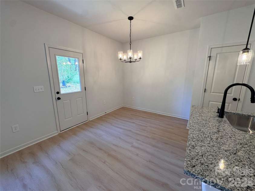 1106 Montcalm Street, Charlotte, NC 28208.  MLS# CAR4430071, YatesRealty ID 54222. 
