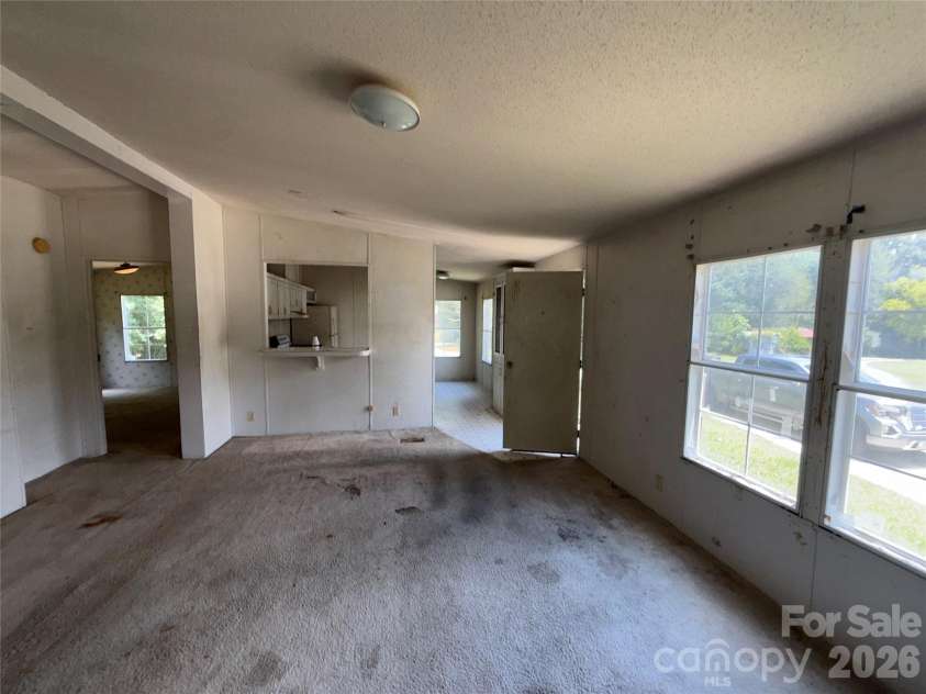 176 Mandy Lane, Union, SC 29379.  MLS# CAR4430653, YatesRealty ID 54225. 