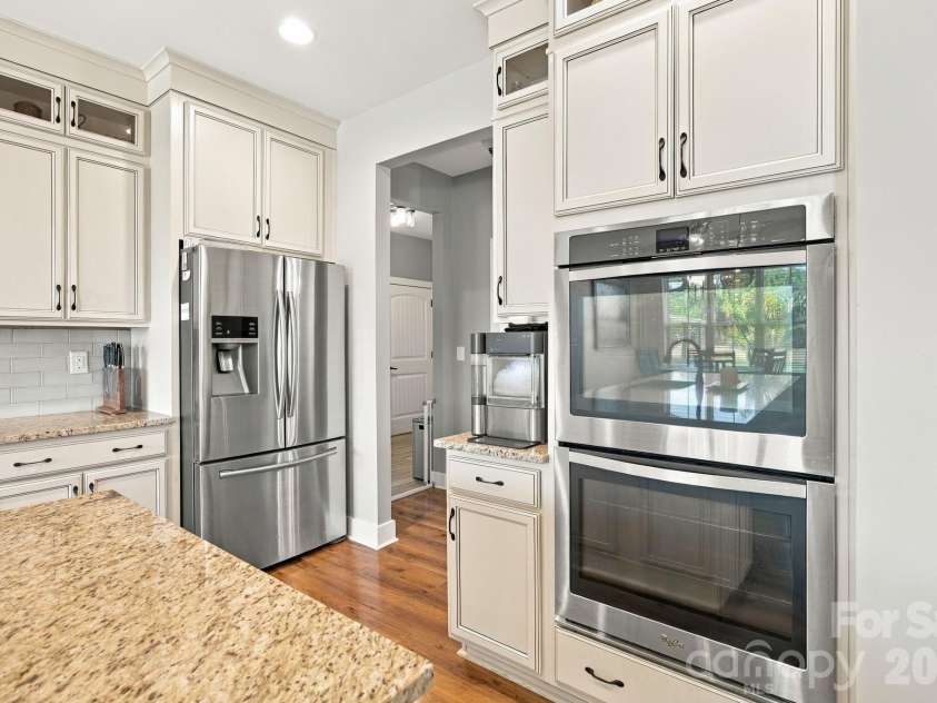 2870 Bradshaw Road, Mooresville, NC 28115.  MLS# CAR4430384, YatesRealty ID 54226. 