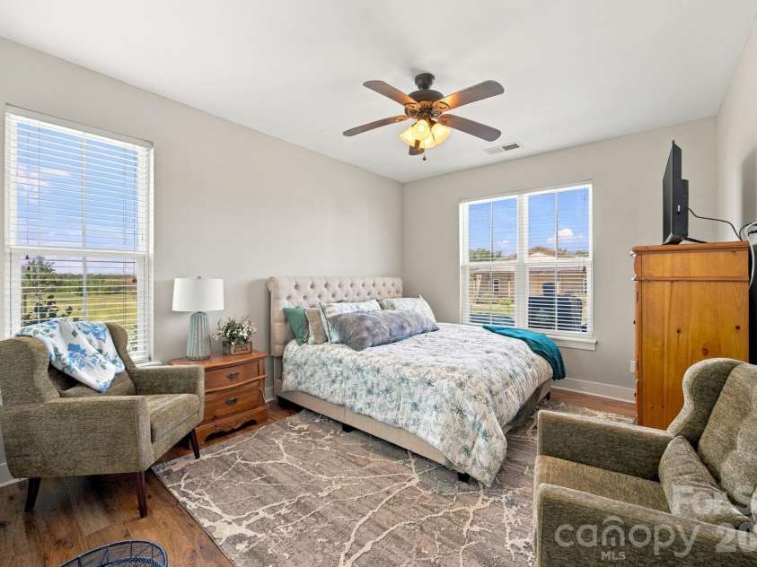 2870 Bradshaw Road, Mooresville, NC 28115.  MLS# CAR4430384, YatesRealty ID 54226. 