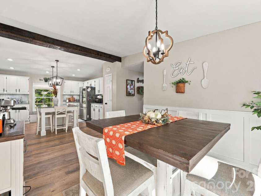 499 Sandy Creek Lane, Lexington, NC 27295.  MLS# CAR4430585, YatesRealty ID 54230. 