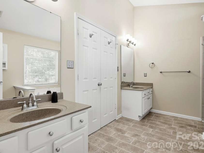 3820 Alden Street, Indian Trail, NC 28079.  MLS# CAR4427383, YatesRealty ID 54231. Primary Bathroom