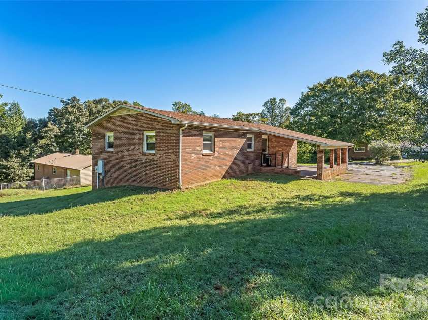 2480 Raintree Street, Connelly Springs, NC 28612.  MLS# CAR4429945, YatesRealty ID 54238. 