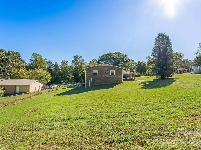 2480 Raintree Street, Connelly Springs, NC 28612.  MLS# CAR4429945, YatesRealty ID 54238. 