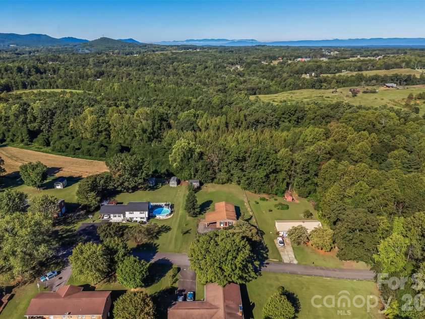 2480 Raintree Street, Connelly Springs, NC 28612.  MLS# CAR4429945, YatesRealty ID 54238. 