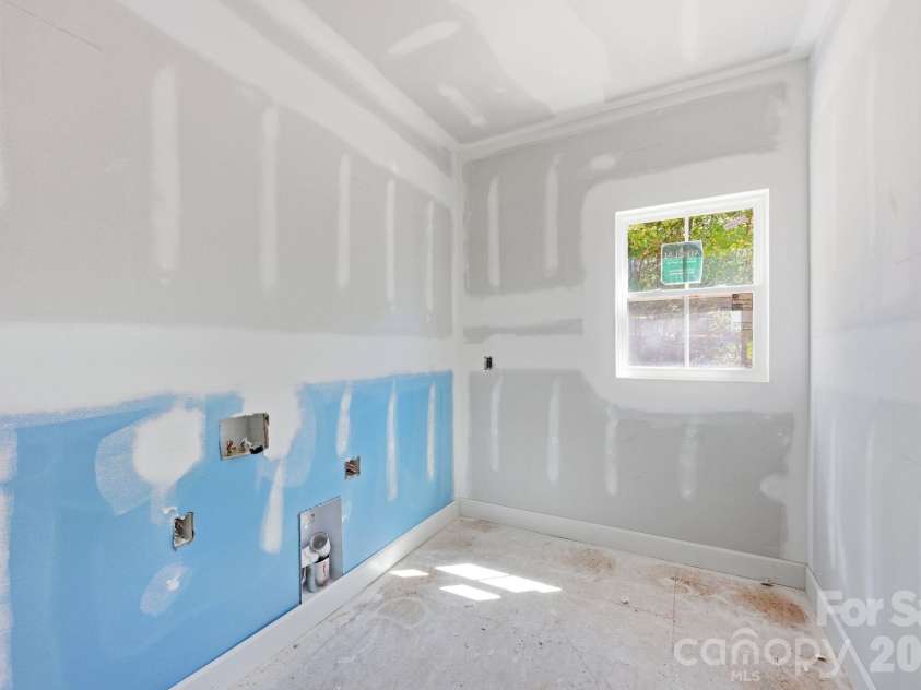 3637 NC 10 Highway, Claremont, NC 28610.  MLS# CAR4430542, YatesRealty ID 54239. 