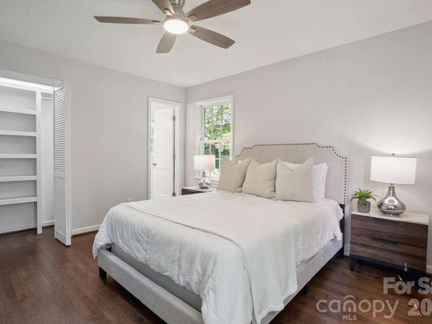 6100 Ashcrest Drive, Charlotte, NC 28217.  MLS# CAR4346577, YatesRealty ID 5424. 