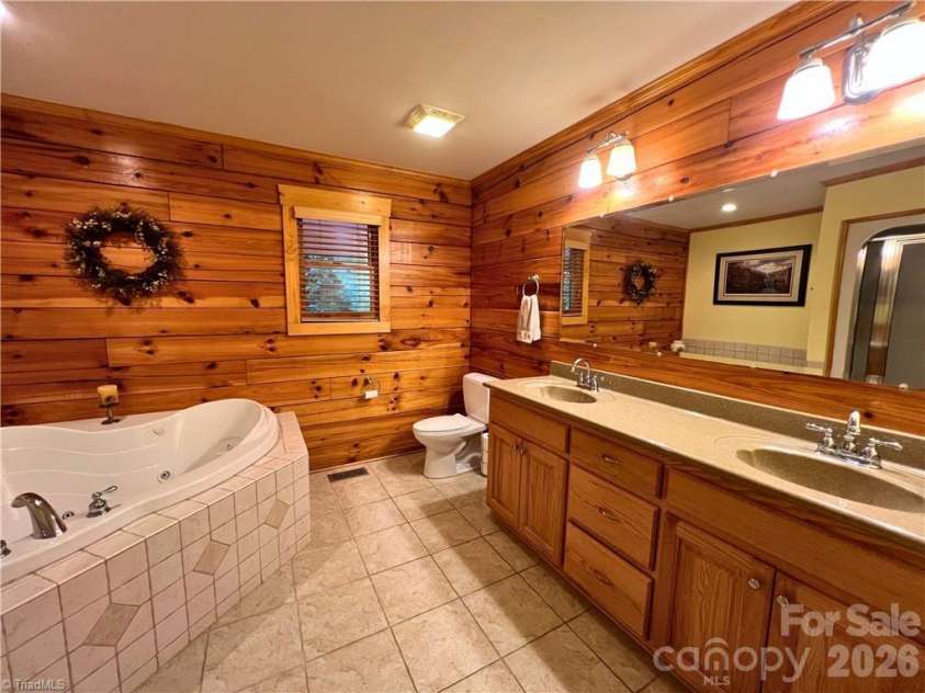 190 Molly Drive, McGrady, NC 28649.  MLS# CAR4430682, YatesRealty ID 54241. 