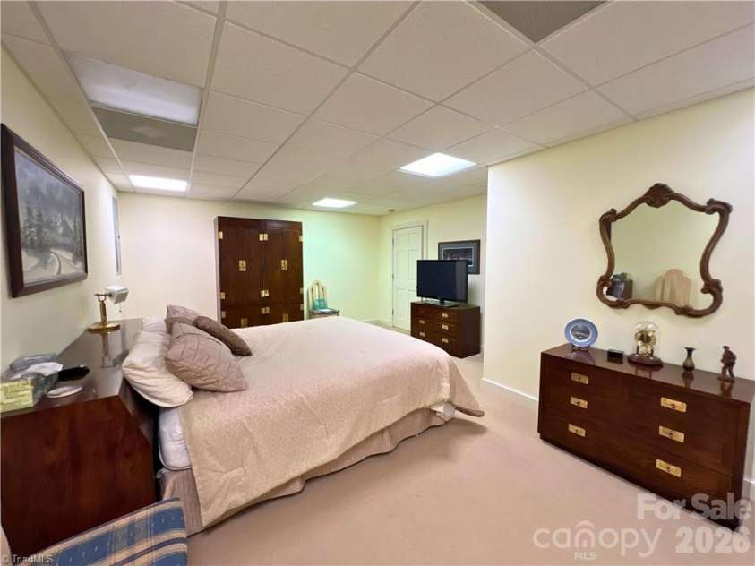 190 Molly Drive, McGrady, NC 28649.  MLS# CAR4430682, YatesRealty ID 54241. 