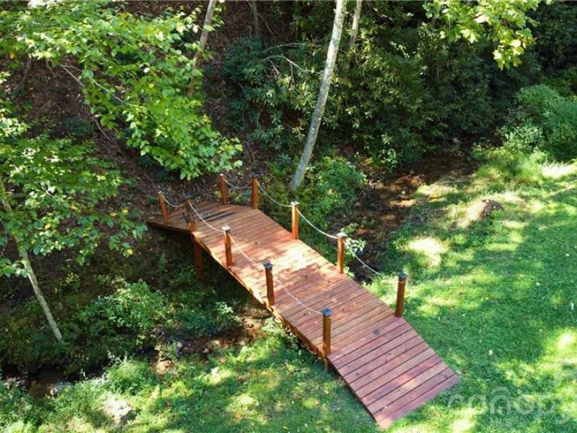 190 Molly Drive, McGrady, NC 28649.  MLS# CAR4430682, YatesRealty ID 54241. 