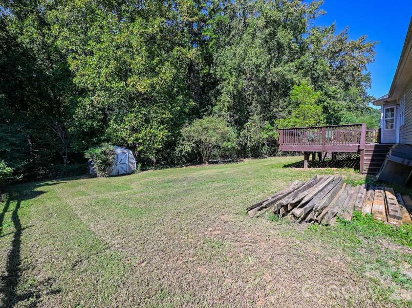2425 River Chase Drive, Monroe, NC 28110.  MLS# CAR4429983, YatesRealty ID 54242. 