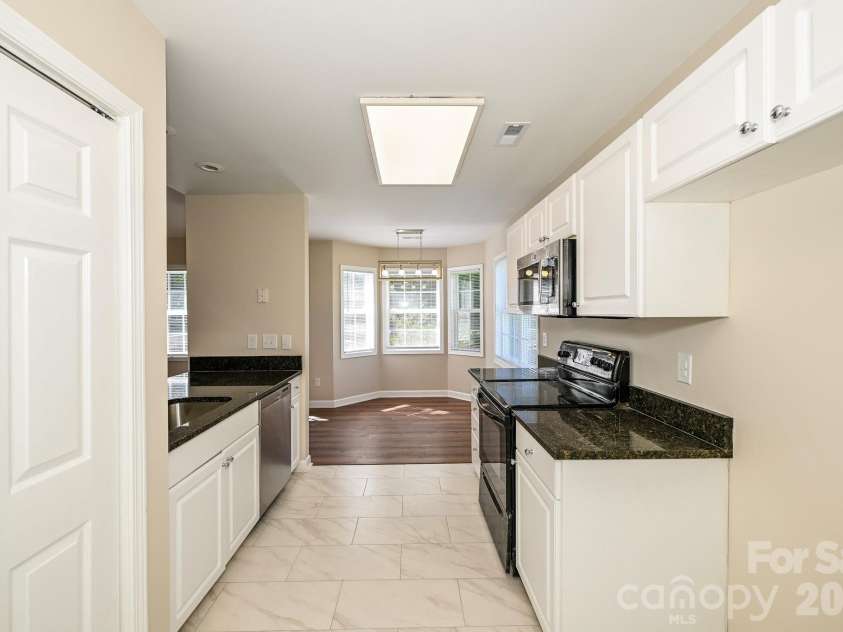 2425 River Chase Drive, Monroe, NC 28110.  MLS# CAR4429983, YatesRealty ID 54242. 