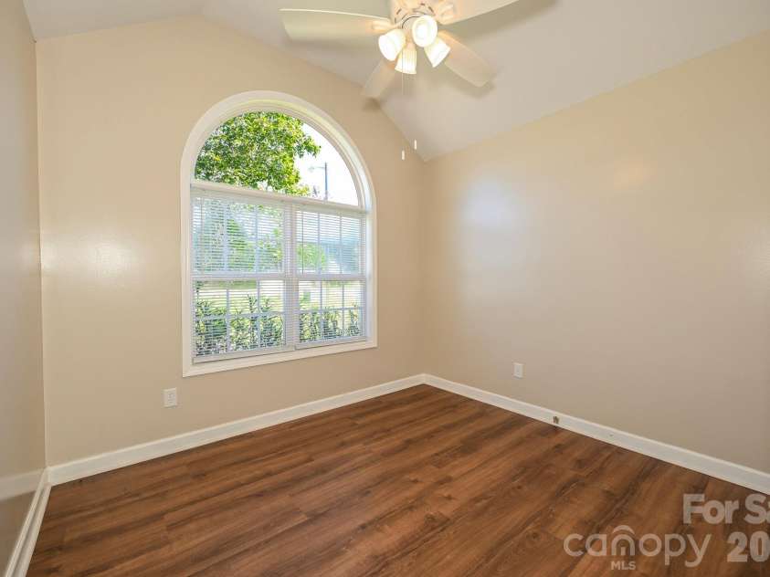 2425 River Chase Drive, Monroe, NC 28110.  MLS# CAR4429983, YatesRealty ID 54242. 