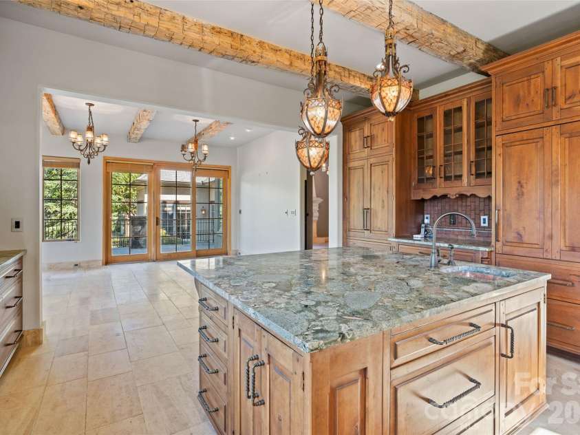 408 Oakmont Lane, Waxhaw, NC 28173.  MLS# CAR4430595, YatesRealty ID 54243. 