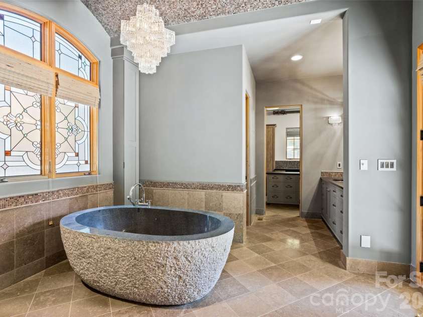 408 Oakmont Lane, Waxhaw, NC 28173.  MLS# CAR4430595, YatesRealty ID 54243. 