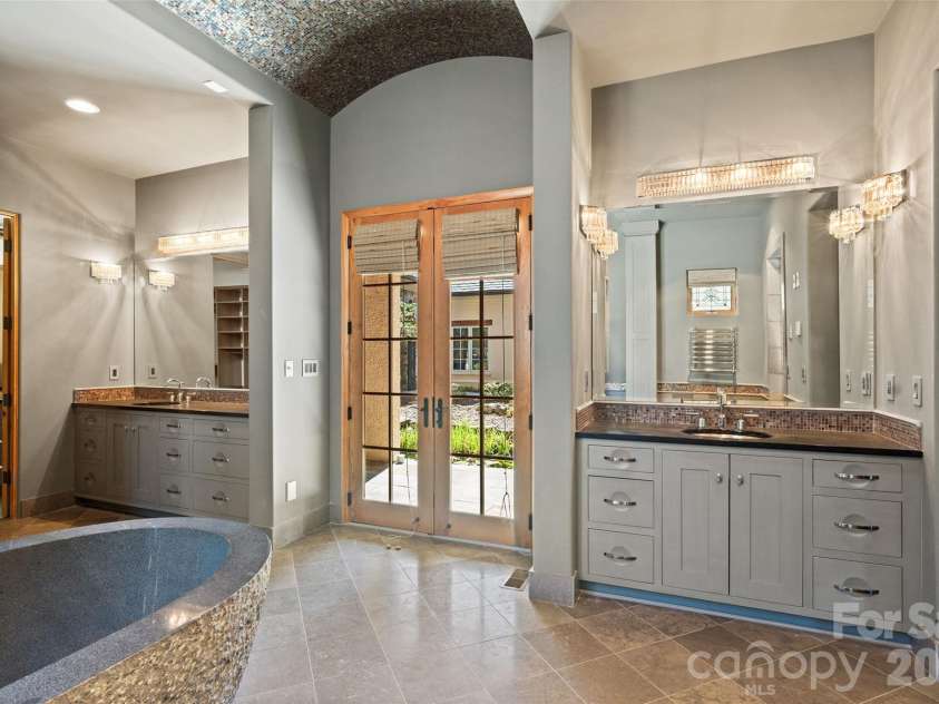 408 Oakmont Lane, Waxhaw, NC 28173.  MLS# CAR4430595, YatesRealty ID 54243. 