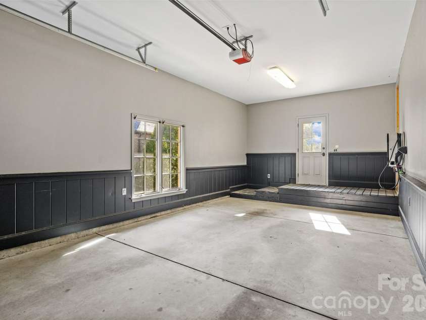 408 Oakmont Lane, Waxhaw, NC 28173.  MLS# CAR4430595, YatesRealty ID 54243. 